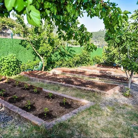 Excellent Home With Shared Pool Surrounded By Nature In Marmaris 빌라 무글라