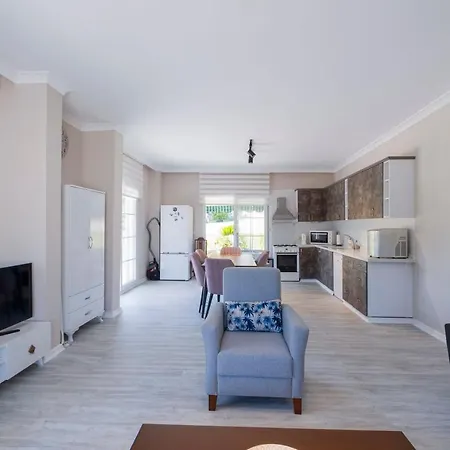 빌라 Excellent Home With Shared Pool Surrounded By Nature In Marmaris *