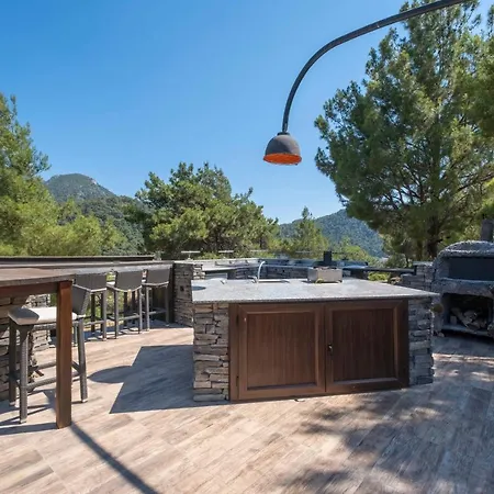 Excellent Home With Shared Pool Surrounded By Nature In Marmaris Μούγκλα